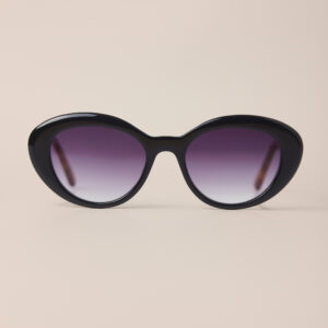 Maitê Preto/tartaruga