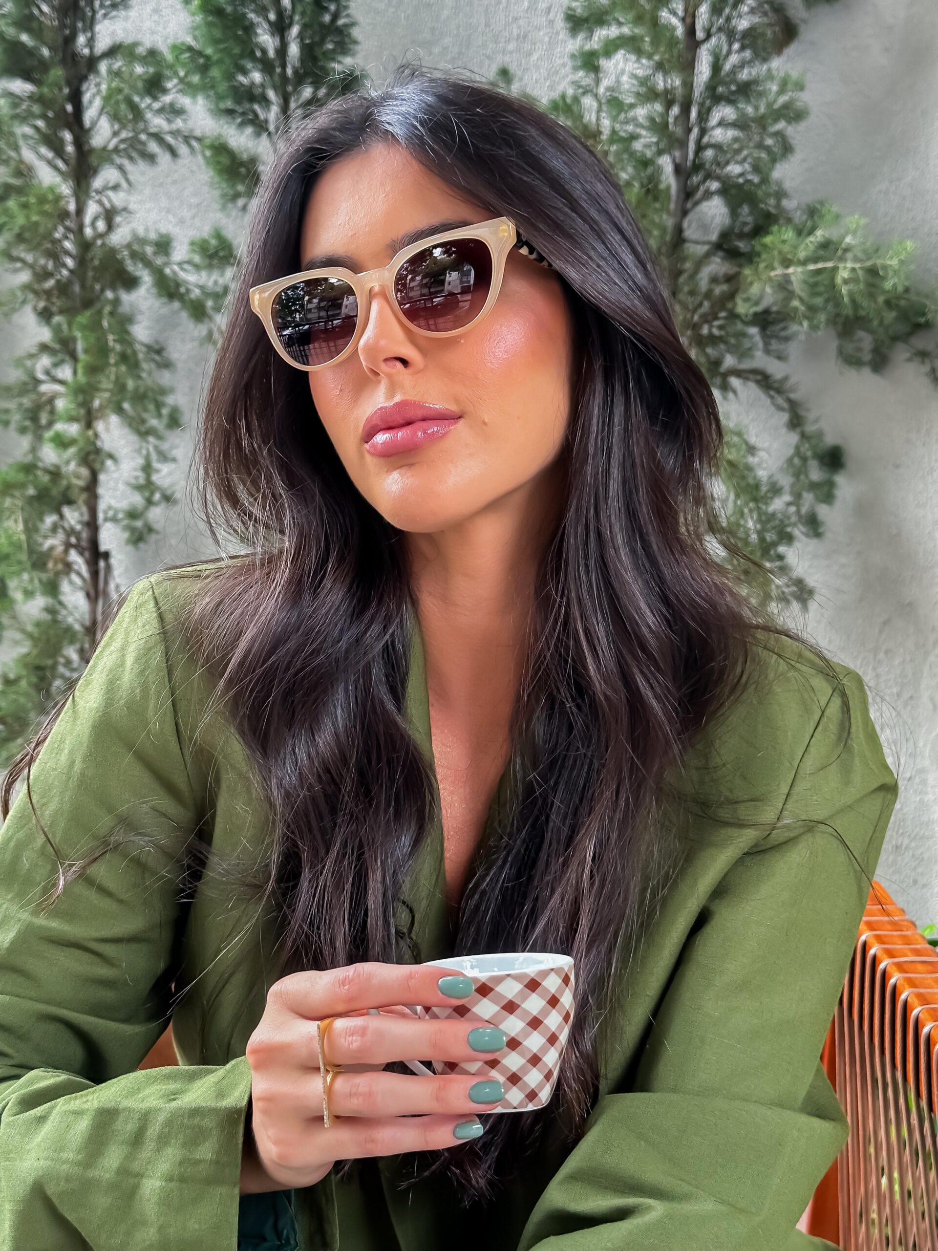 Julia Pêssego Solar - Imagem 2